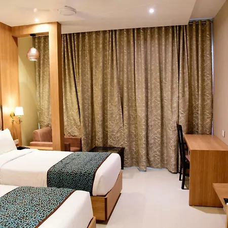 Awana Hotel Raj Nandgaon